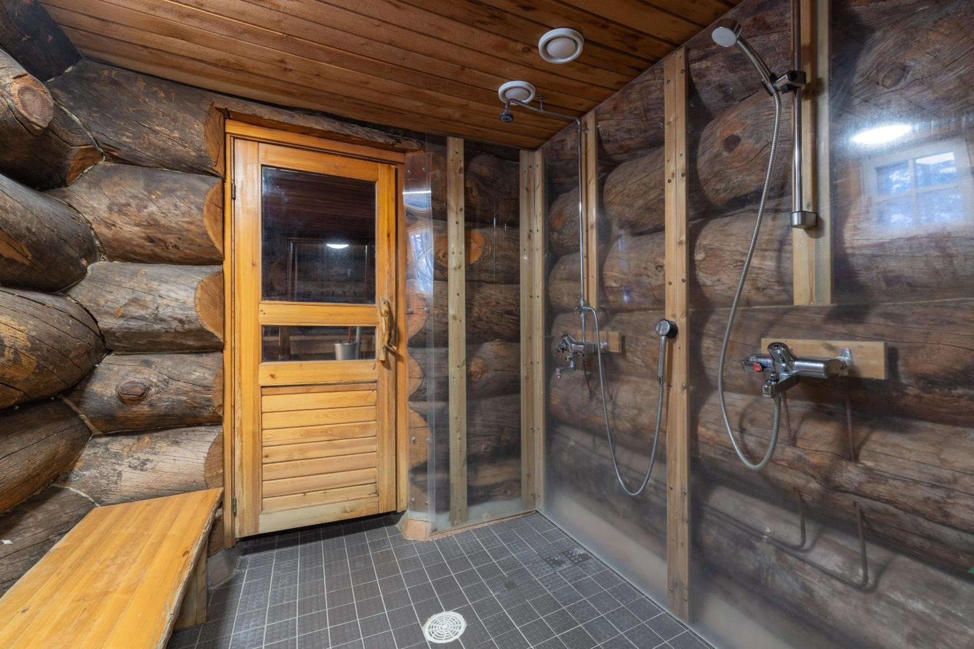 Kuukkeli Apartments Pikku-Hirvas Ja Porotokka Saariselkä Exterior foto